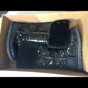 UGG Over the knee Bailey Button Sparkle boot